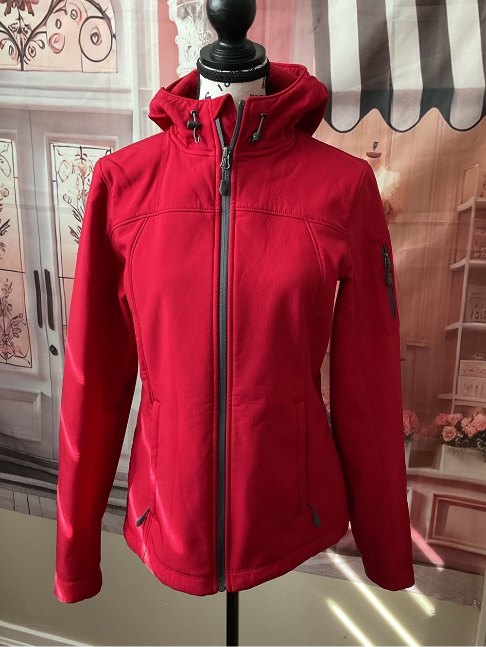 Kirkland Signature Red Hooded Softshell Jacket for Women